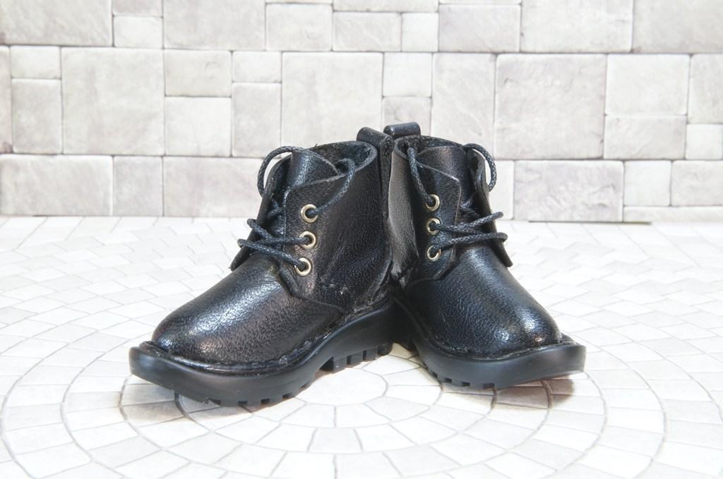 本革：ドールシューズ／ショートブーツ／ブラック／オビツ30ジャストフィット／ブロックパターン靴底 | 11枚目
