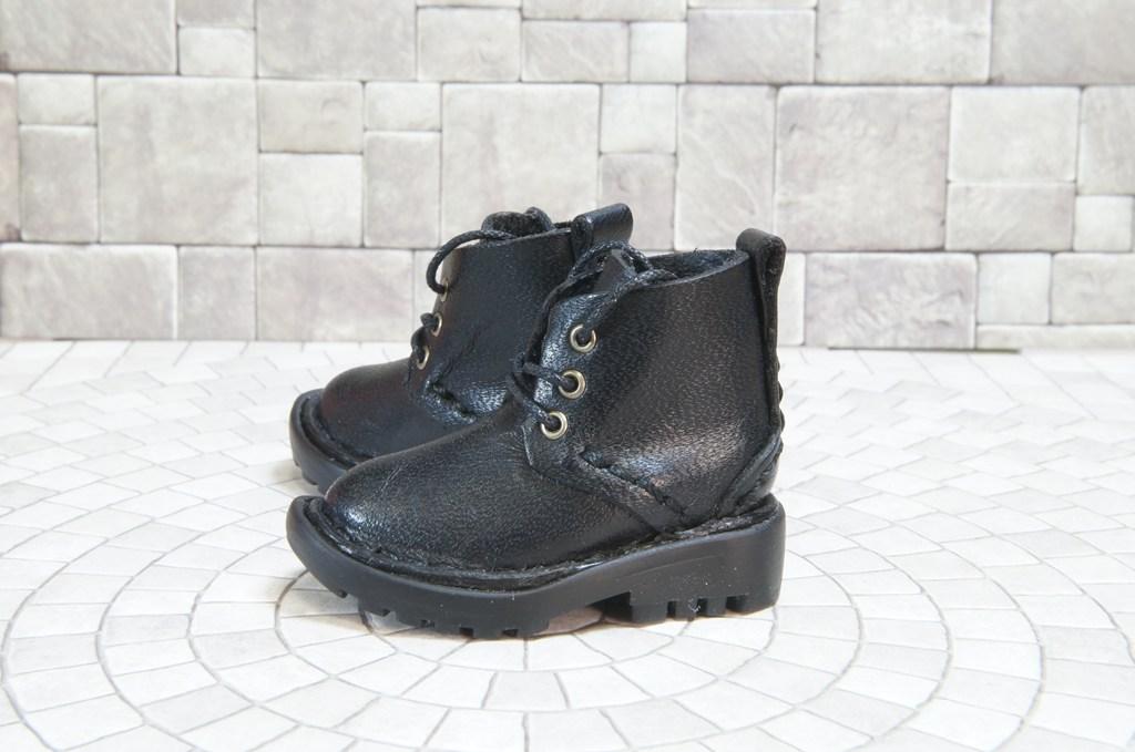 本革：ドールシューズ／ショートブーツ／ブラック／オビツ30ジャストフィット／ブロックパターン靴底 | 9枚目