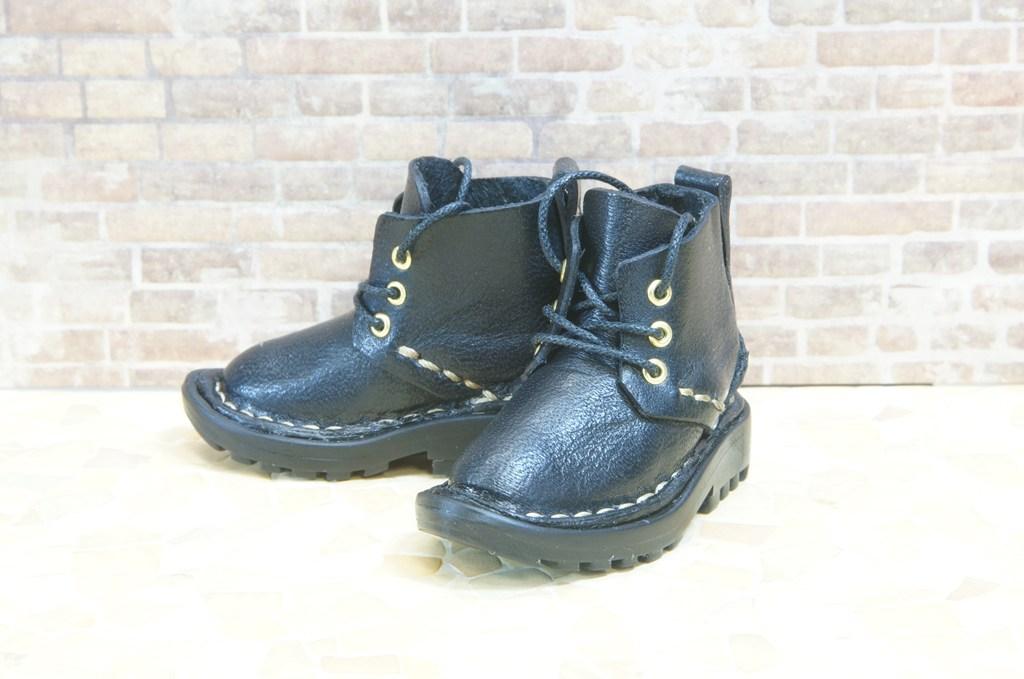 本革：ドールシューズ／ショートブーツ／ブラック／オビツ30ジャストフィット／ブロックパターン靴底 | 7枚目