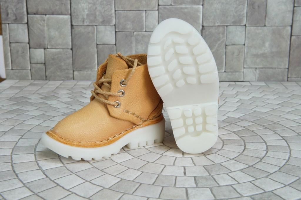 本革：ドールシューズ／ショートブーツ／アプリコット／オビツ30ジャストフィット／ブロックパターン靴底 | 9枚目