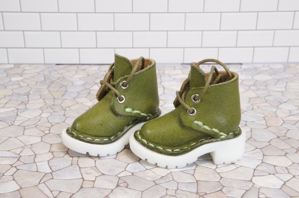 本革：1/6ドールシューズ／ショートブーツ／ライム／オビツ24・ブライス・リカちゃん／ブロックパターン靴