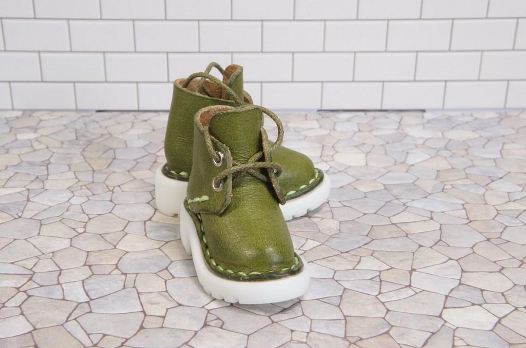 本革：1/6ドールシューズ／ショートブーツ／ライム／オビツ24・ブライス・リカちゃん／ブロックパターン靴 | 3枚目