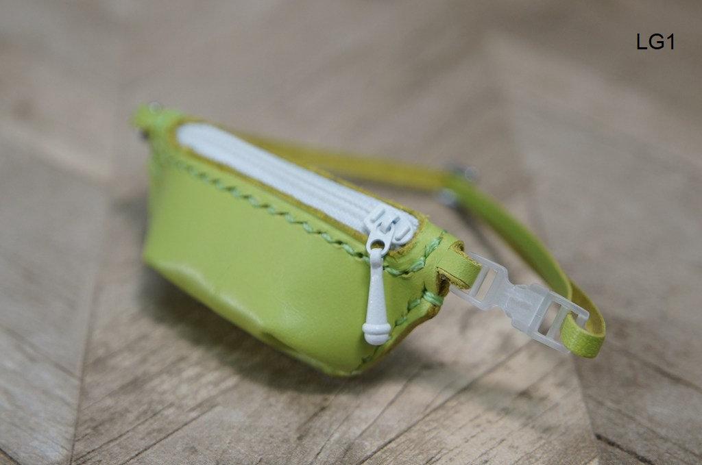 【本革】30cmドール用 ボディバッグ【ライトグリーン】/ オビツ30・テヤンサイズ