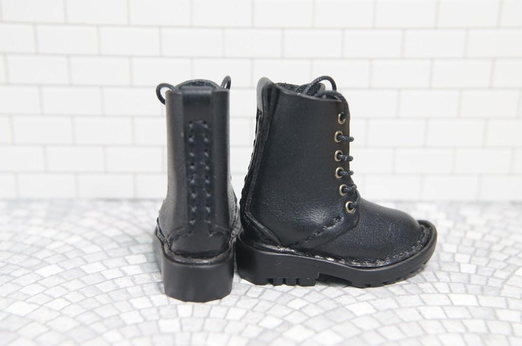 本革：ドールシューズ／セミロングブーツ／ブラック／オビツ30ジャストフィット／ブロックパターン靴底 | 3枚目