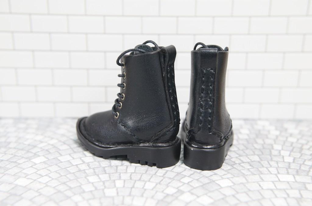 本革：ドールシューズ／セミロングブーツ／ブラック／オビツ30ジャストフィット／ブロックパターン靴底 | 4枚目