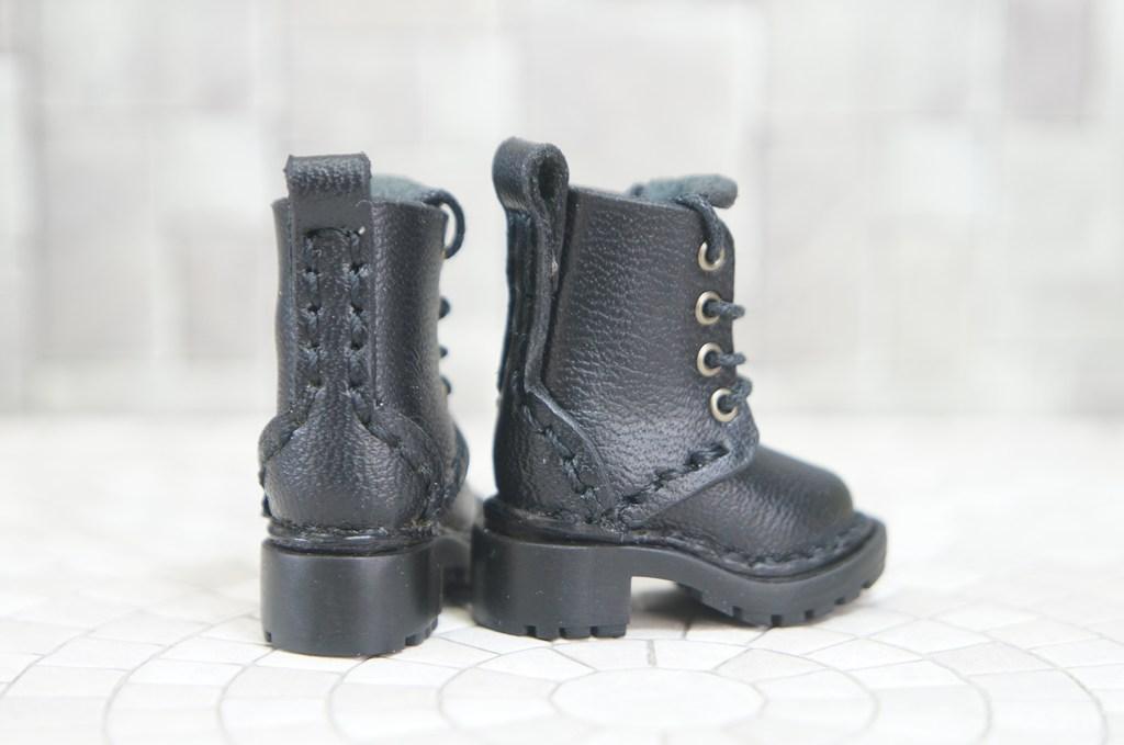 本革：1/6ドールシューズ／セミロングブーツ／ブラック／オビツ24・ブライス・リカちゃん／ブロックパター | 3枚目