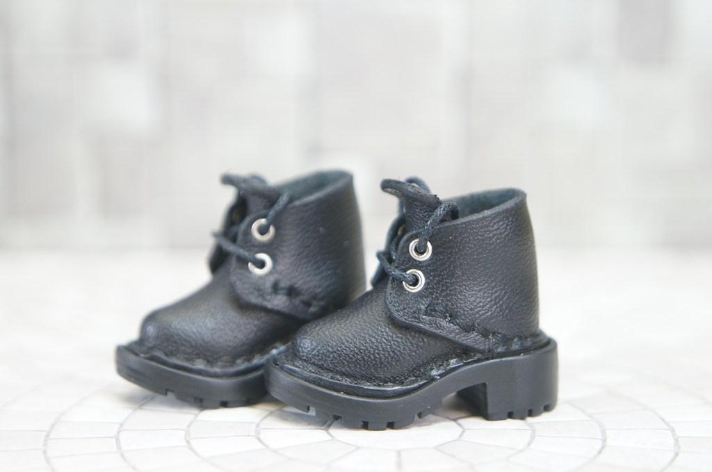 本革：1/6ドールシューズ／ショートブーツ／ブラック／オビツ24・ブライス・リカちゃん／ブロックパターン靴 | 5枚目