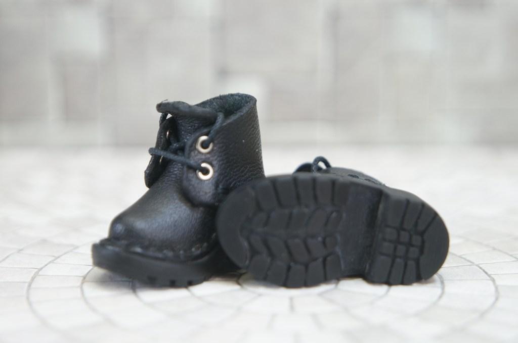 本革：1/6ドールシューズ／ショートブーツ／ブラック／オビツ24・ブライス・リカちゃん／ブロックパターン靴 | 8枚目