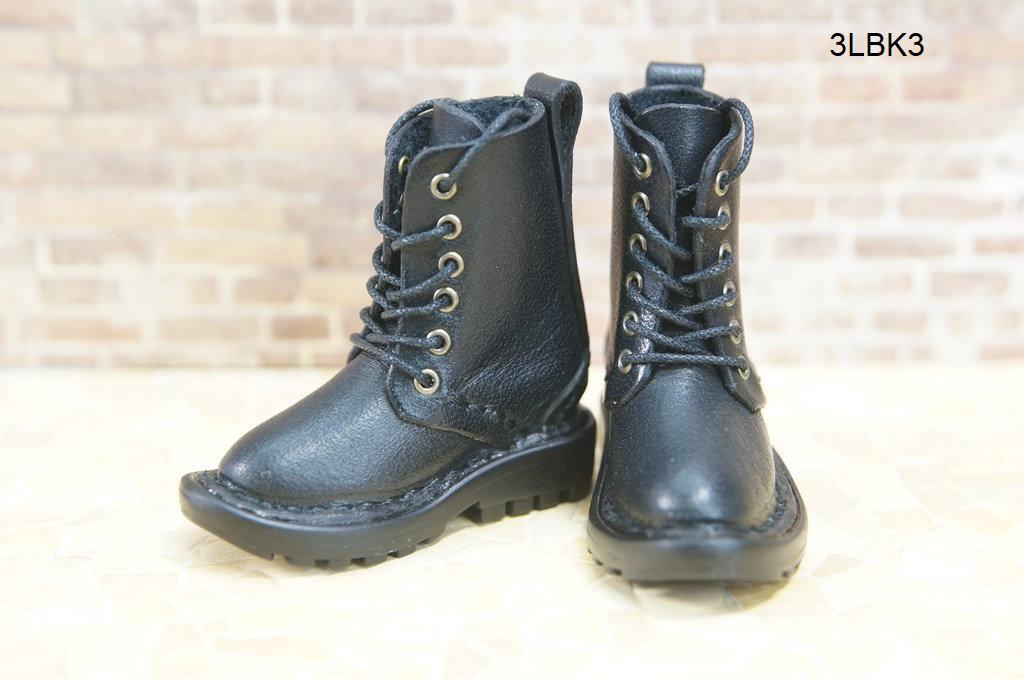 本革：ドールシューズ／セミロングブーツ／ブラック／オビツ30ジャストフィット／ブロックパターン靴底1枚目の画像