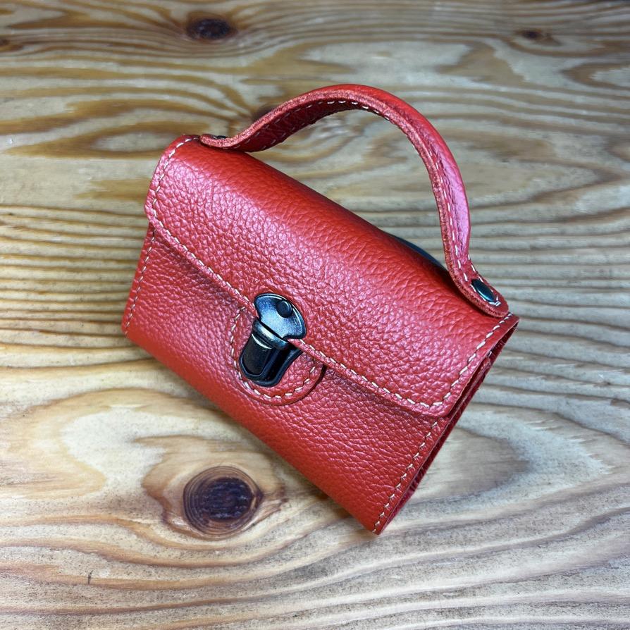 お洒落かわいいミニバッグ　オレンジ