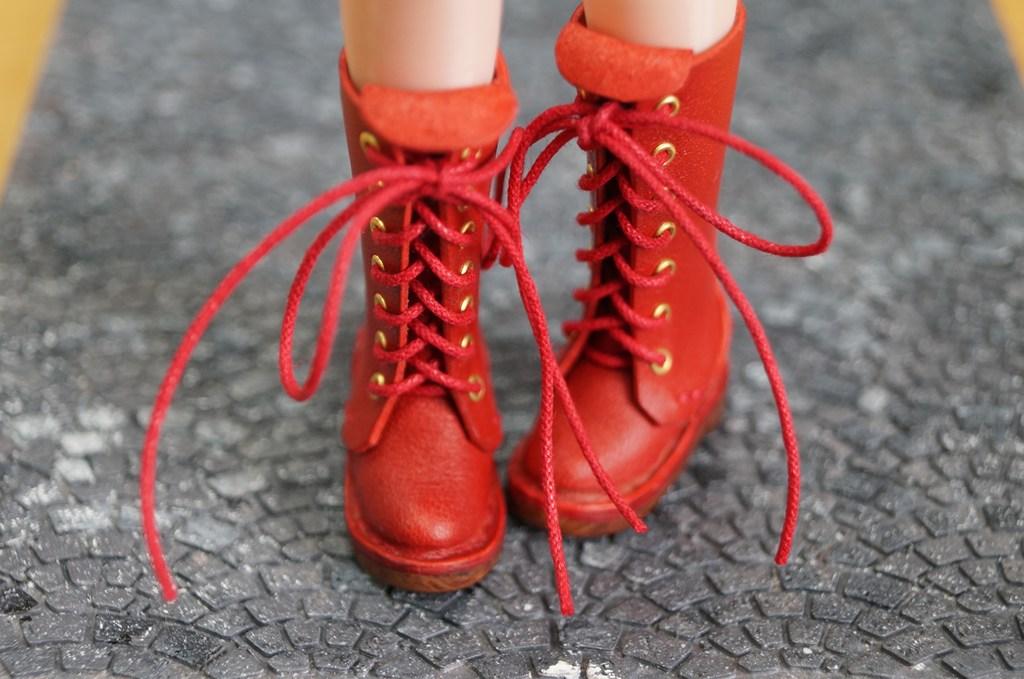 本革：1/6ドールシューズ／編み上げロングブーツ　レッド／オビツ24・ブライス・リカちゃん