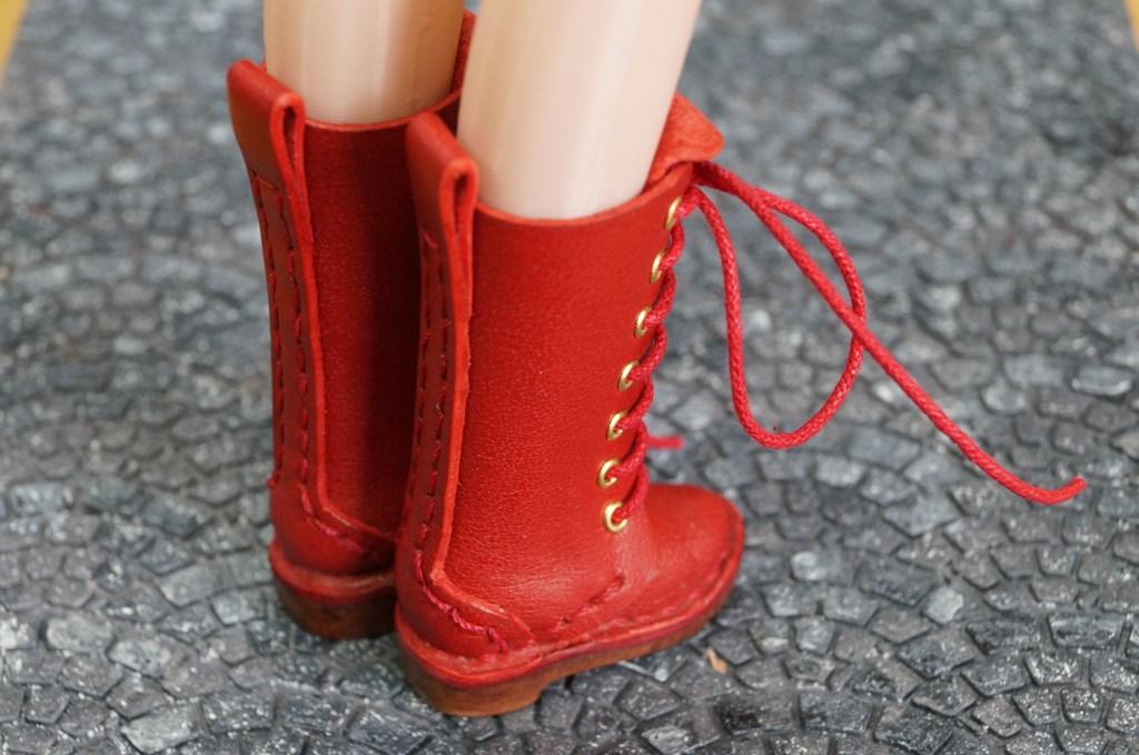 本革：1/6ドールシューズ／編み上げロングブーツ　レッド／オビツ24・ブライス・リカちゃん | 5枚目