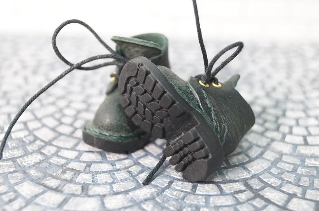 本革：1/6ドールシューズ／ショートブーツ　ダークグリーン／オビツ24・ブライス・リカちゃん／ブロックパターン靴底 | 5枚目