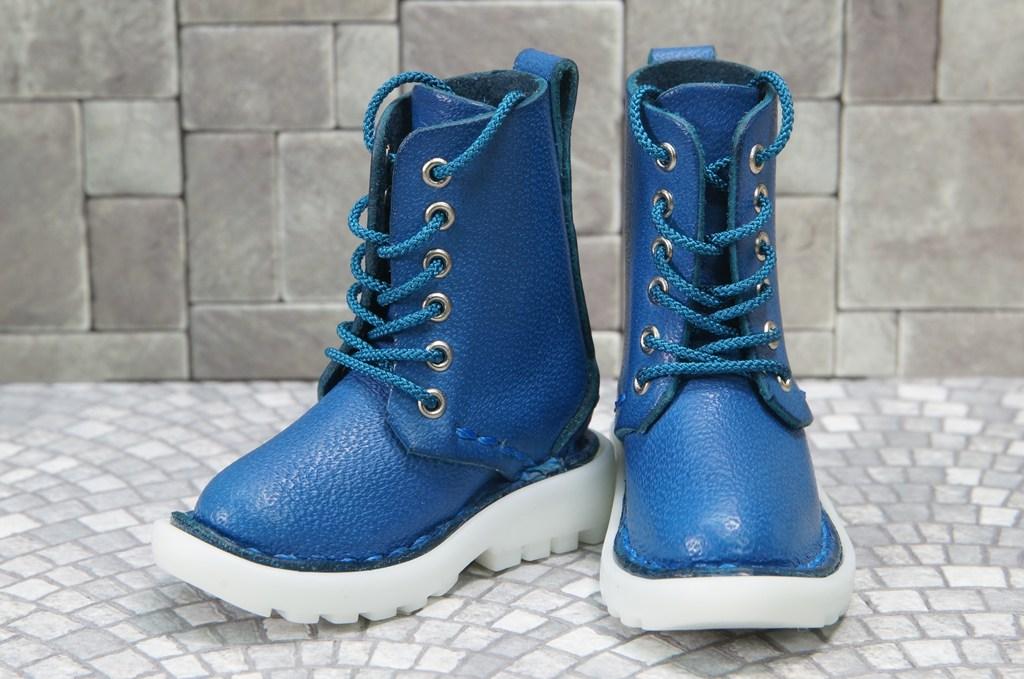 本革：ドールシューズ／セミロングブーツ／ブルー／オビツ30ジャストフィット／ブロックパターン靴底